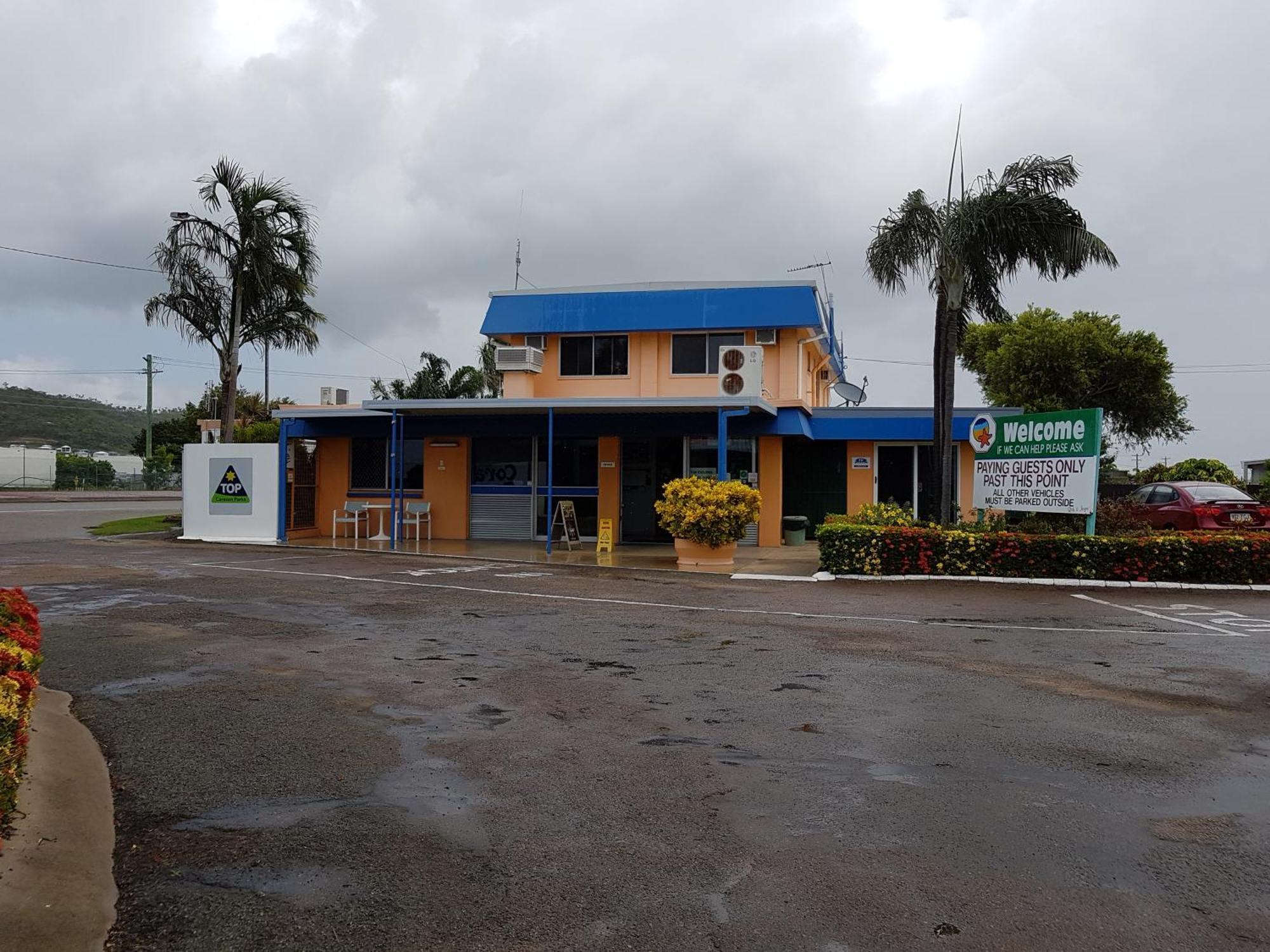 Hotel Coral Coast Tourist Park Townsville Exterior foto